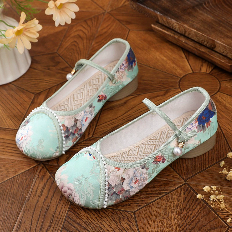 Вышитые туфли удобная мягкая подошва туфли мамы ретро национальный стиль Hanfu обувь старая пекинская тканая обувь женская неглубокая дышащая национальная ветерка