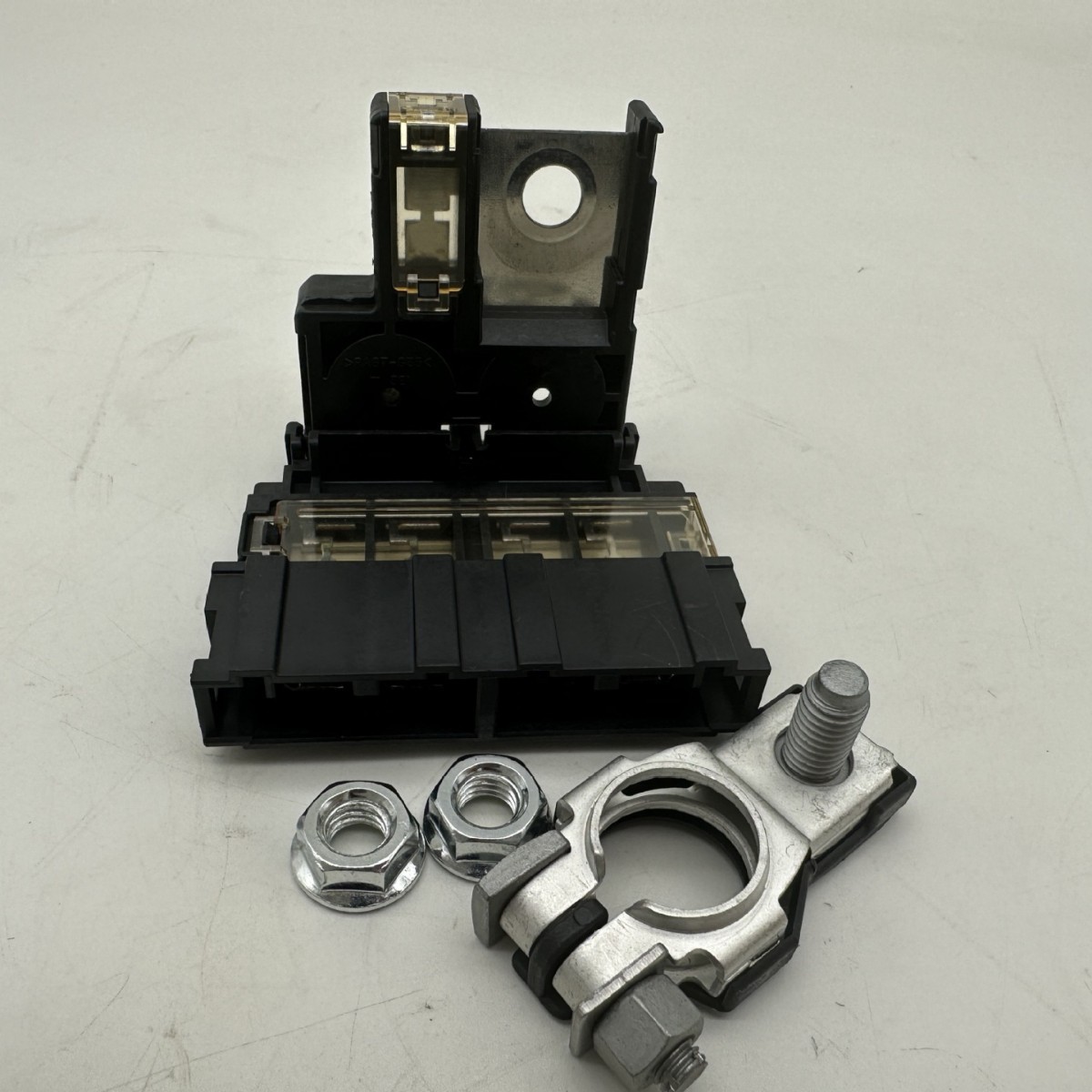 Condensador de fusible para batería positiva de Nissan 24380 - 79915 2438079915