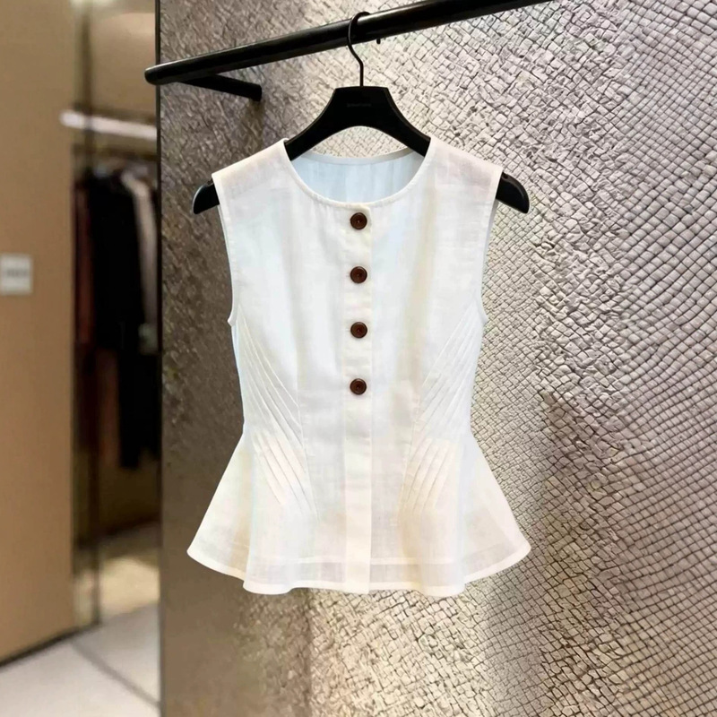 French-Style Gentle White Sleeveless Waist-Cinching Shirt for Women, Summer Button-Decorated Ruffled Blouse, Slimming and Elegant Top French-Style Gentle White Sleeveless Waist-Cinching Shirt for Women, Summer Button-Decorated Ruffled Blouse, Slimming and Elegant Top