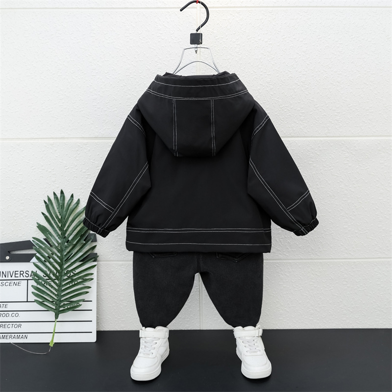 5882 Chaquetas de primavera y otoño para niños 2024 nuevos tops con capucha para niños guapos chaquetas cortavientos de todo fósforo de otoño para niños