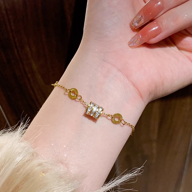 Chic slender titanium steel bracelet, lightweight luxury niche Roman bracelet, friendship bracelet for women, accessories for girls