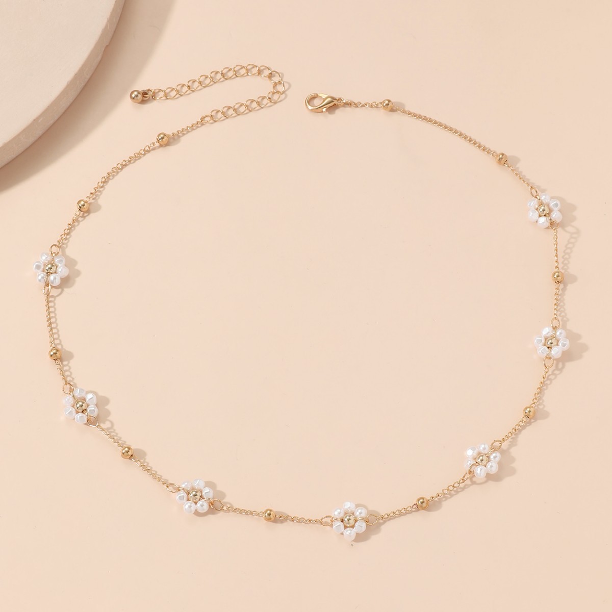 Daily Occasion Alloy Material Ins Style Sweet Flower Alloy Pearl Plating Women's Necklace