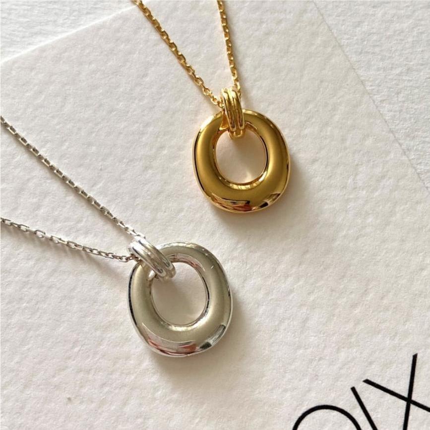 14g Weight Pendant Necklace Classification 1 Piece Quantity Daily Occasion 925 Sterling Silver Material Oval Pattern Women'S Gender Simple Style Style 925 Sterling Silver Oval Pendant Necklace 6