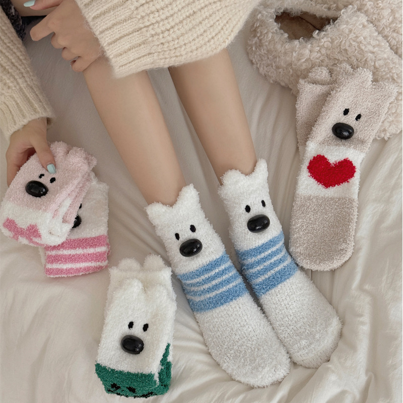 Big Nose Dog Coral Velvet Socks Autumn and Winter Cute Warm Home Floor Socks Cartoon Three-Dimensional Thickened Velvet Mid-Tube Socks