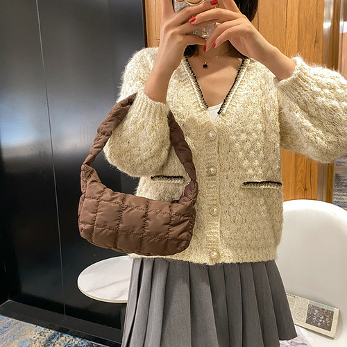 New solid color single shoulder small bag for women  new ins niche design single shoulder armpit bag high-end