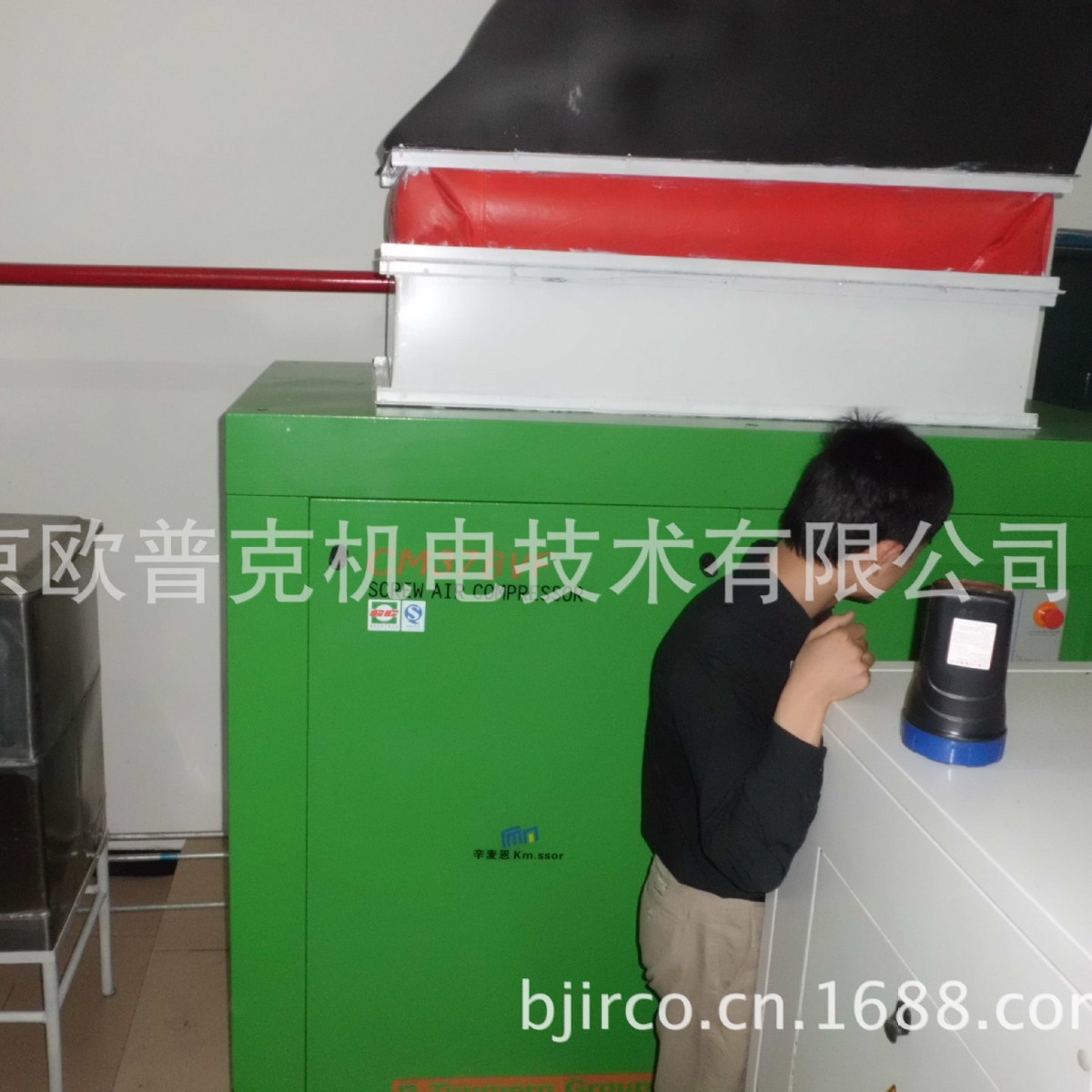 无油水润滑螺杆空压机11-355KW喷水无油螺杆空压机医院 制药 发酵