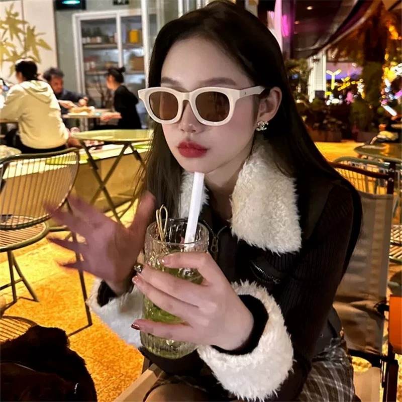 Солнечные очки Retro green glasses, солнечные источники, европейский стиль, 2 карата, защита от UV, интернет-знаменитость