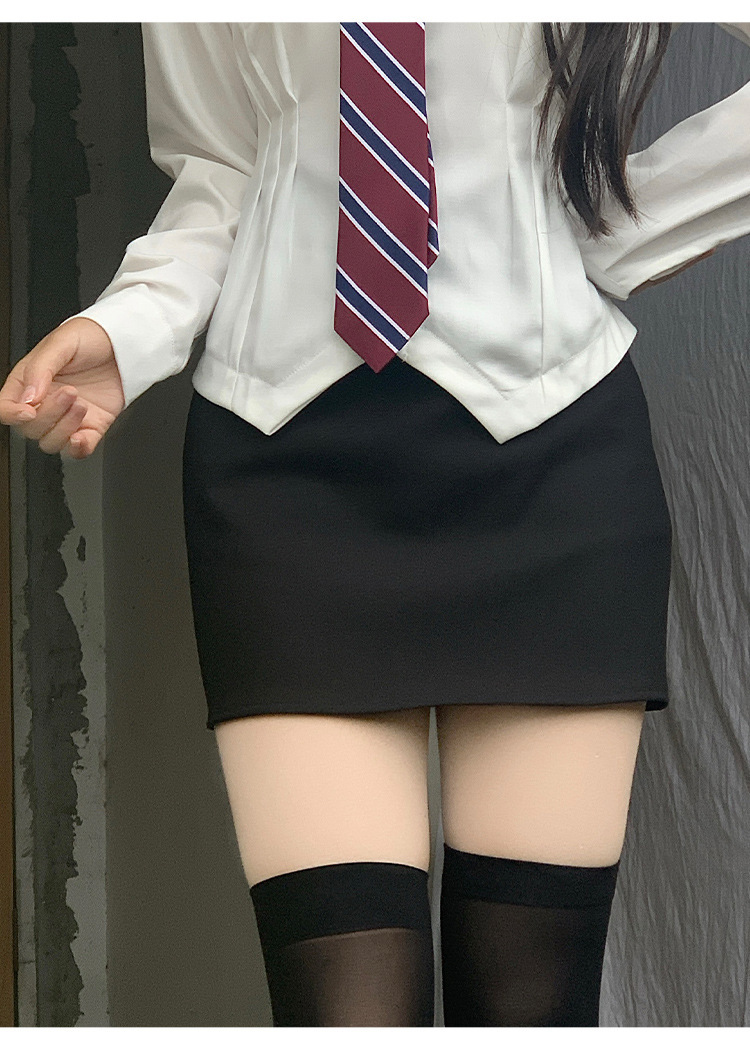 Black pencil skirt