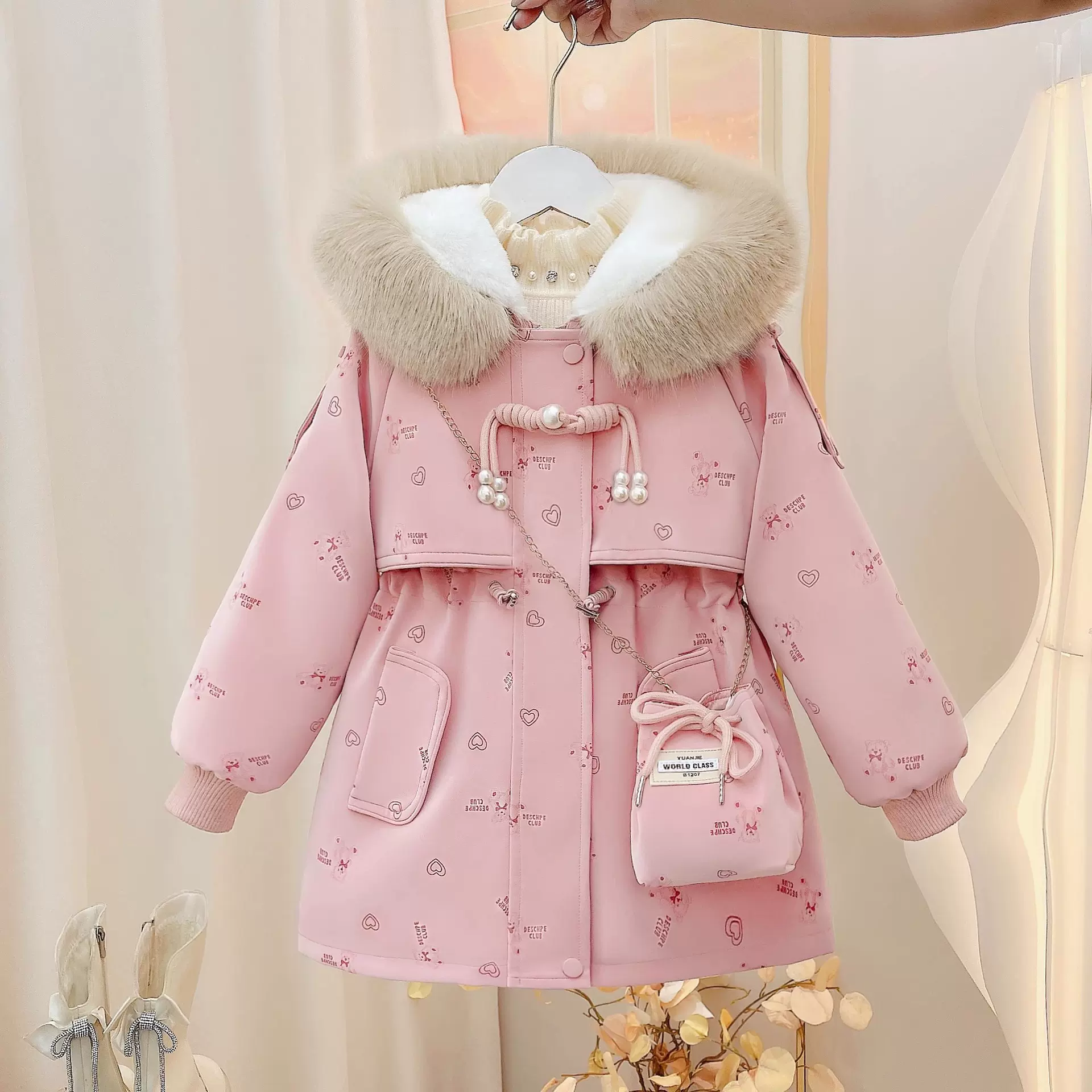 2025新款女童加绒外套秋冬季儿童加厚棉服中大童碎花休闲派克服