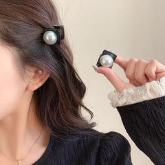 フランスのレトロな真珠の小さいサイズは前の額の前髪を挟みます。
