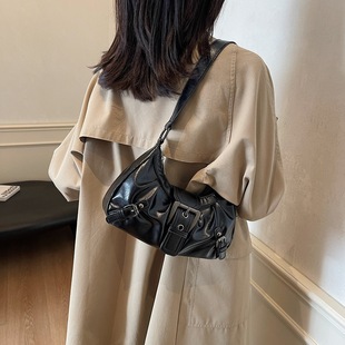 Women's Bag 2024 New Shoulder Tote Bag American Retro Commuting Elegant Old Style Bag Underarm Motorbike Bag for Women