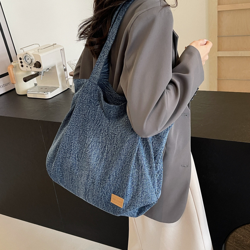 Bolsos para mujer 2024 nuevo bolso de hombro casual de gran capacidad simple y versátil para estudiantes universitarios