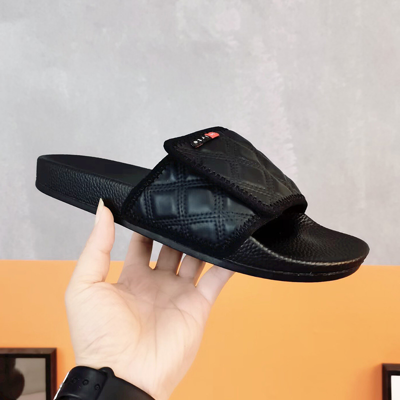 Factory wholesale personalized adjustable velcro sandals outdoor beach summer outdoor men's slippers flip flops