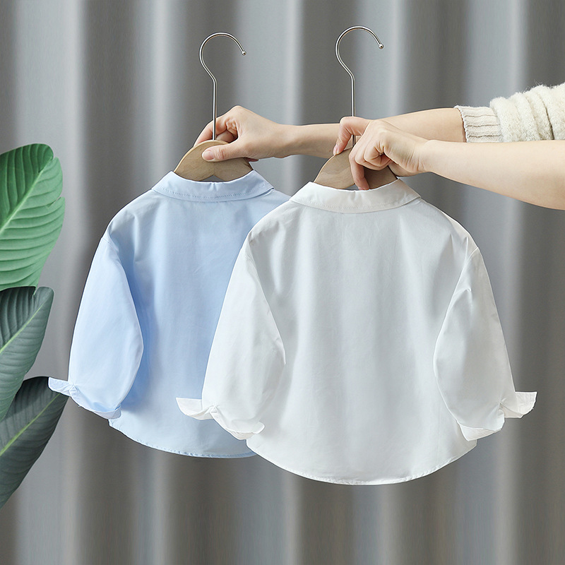 7821 Ropa para niños Camisa de manga larga de otoño para niños 2025 Nuevo estilo de primavera y otoño Camisa blanca de primavera para niños