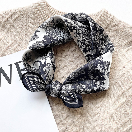 Autumn and Winter New Style Forest Style Silk Square Scarf Women's Silk Scarf Mulberry Silk Print Warm Scarf Shawl