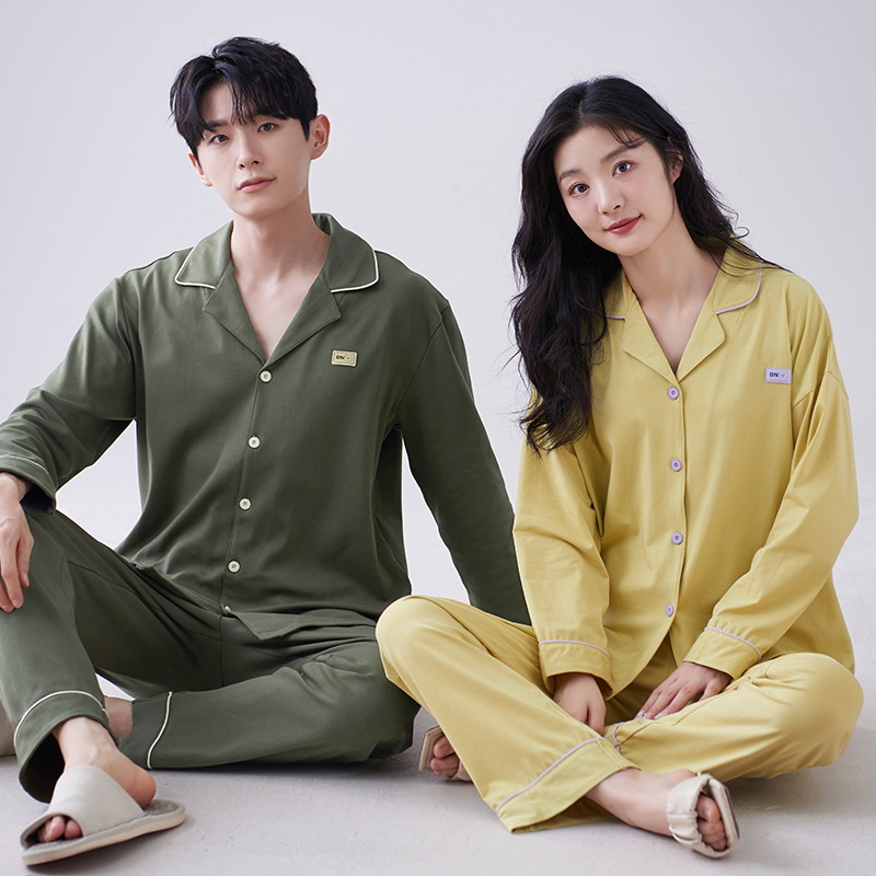 Pajamas de pareja primavera y otoño 2024 nuevo algodón de manga larga para mujeres lindas dibujos animados para hombres se pueden usar con un conjunto de ropa de casa