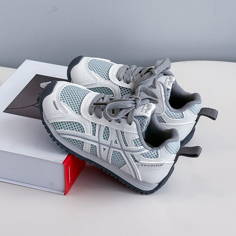 Zapatos casuales de moda para niñas versátiles primavera y otoño 2026 nuevos zapatos de malla transpirables para niños zapatos de entrenamiento moral para niños image 7