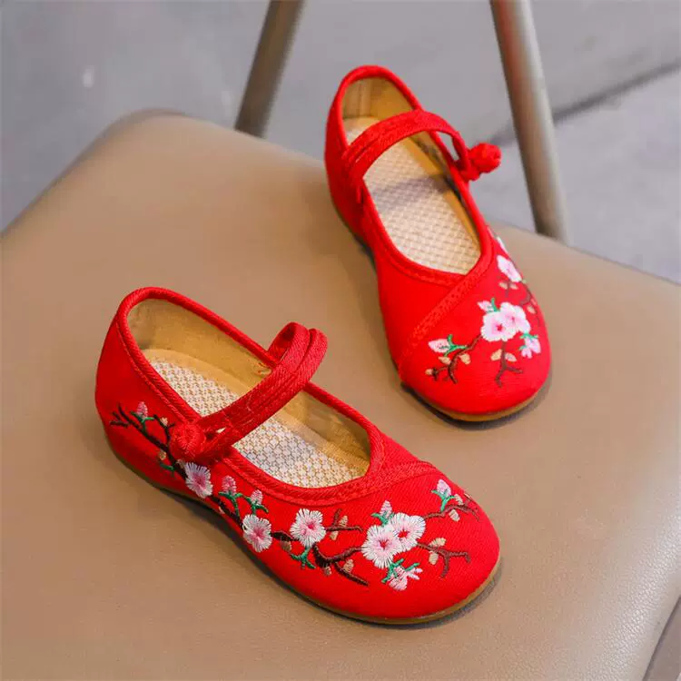 Детская обувь с вышивкой Обувь ханьфу для девочек 2023 Новая старинная танцевальная обувь на мягкой подошве с круглым носком для девочек в китайском стиле