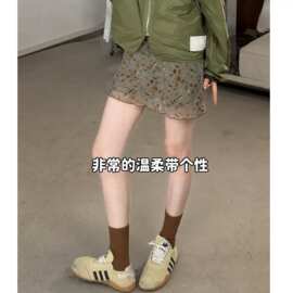 2026夏季新款轻薄款复古风碎花字半身裙高腰时尚休闲印花短裙子