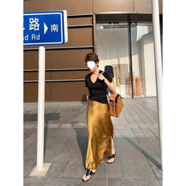 大码女装皱褶缎面侧开叉半身裙百搭腰显瘦中长款半裙女