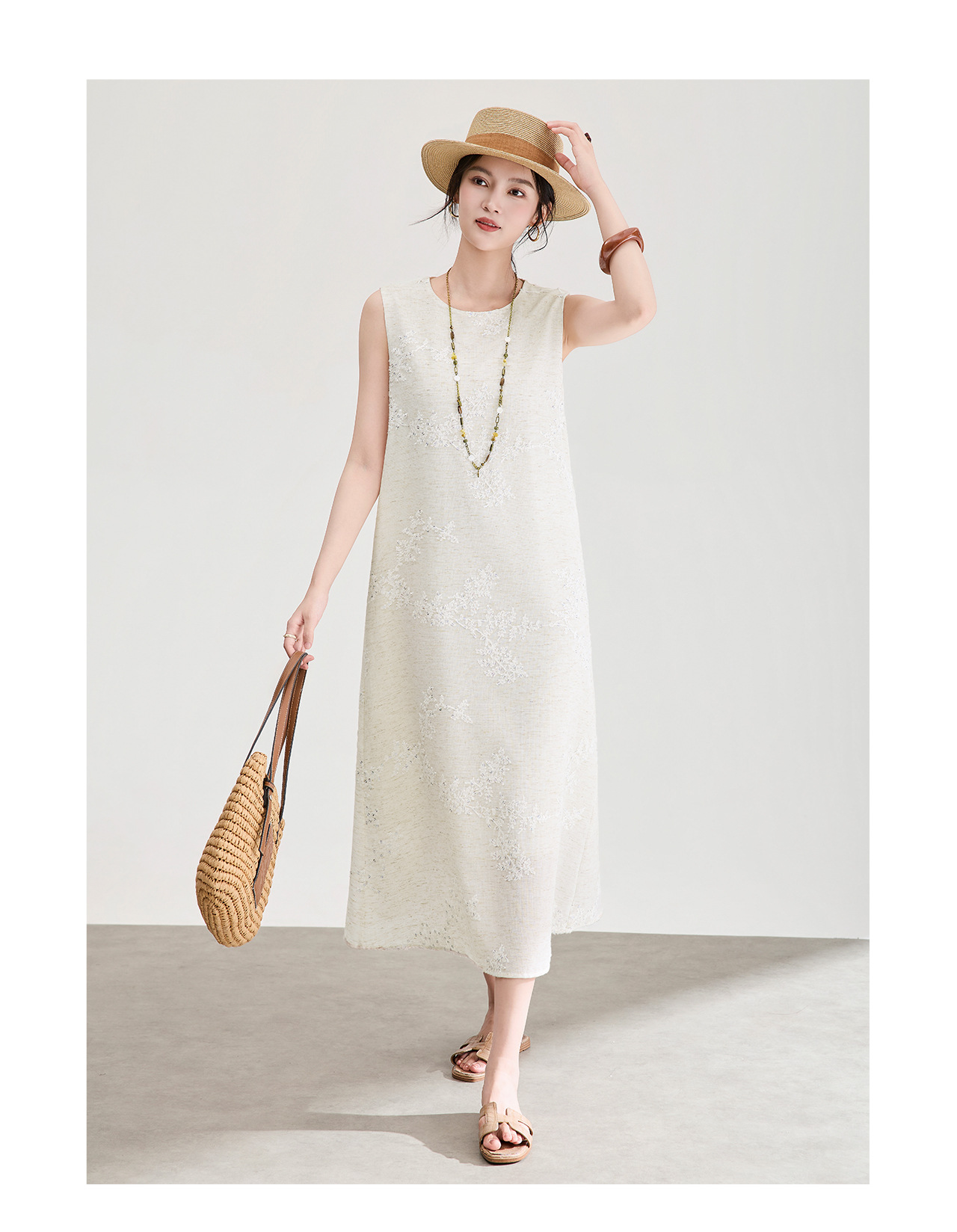 Đầm maxi nữ không tay thêu sequin hoa trắng phong cách nghỉ dưỡng — màu sắc chi tiết 12