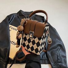 �W�t����2024�¿�Ů���nϵС���Ů�ٴ�r��С��б����֙C������
