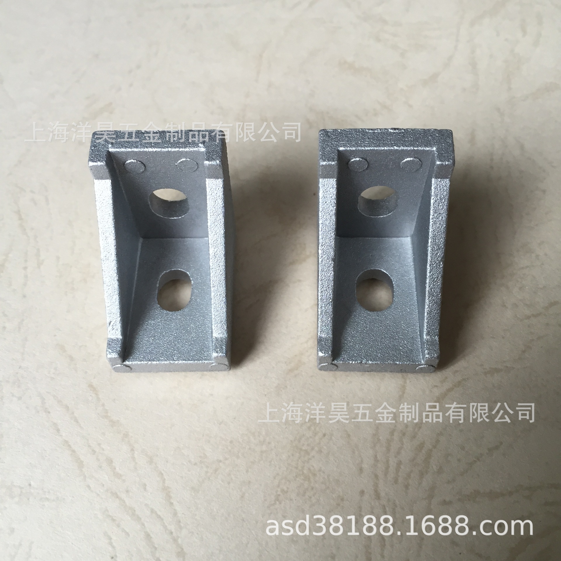 供应2020铝角码 长孔式外角码角件 型材直角件 三角连接件