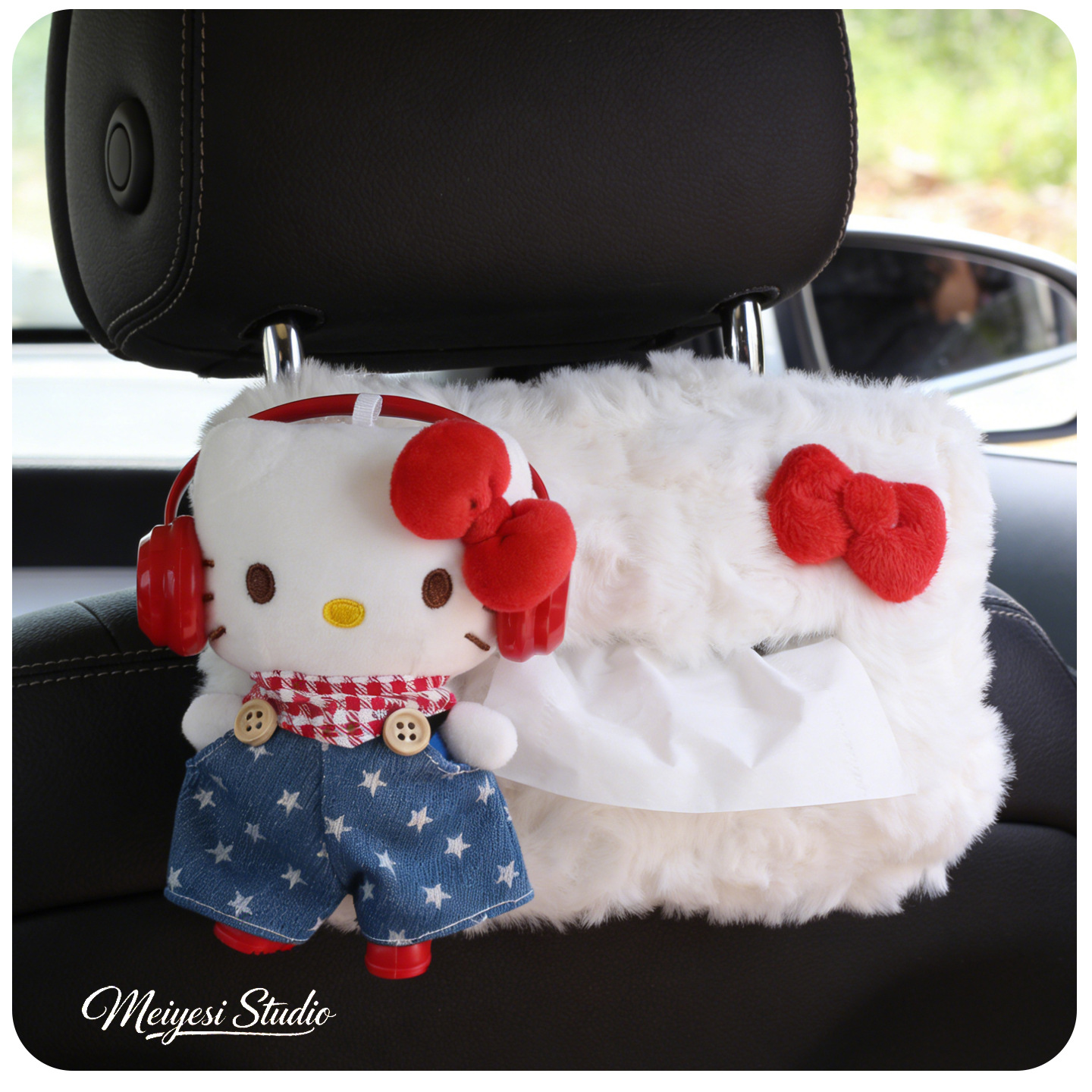 Hellokitty Car Tissue Box 2026 New Model Car Rear Headrest Hanging Type High-End Style for Women