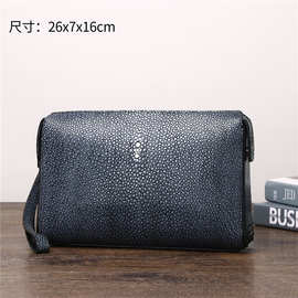 新款真皮男包手拿包大容量男士密码锁满天星魔鬼鱼潮流厚底手抓包