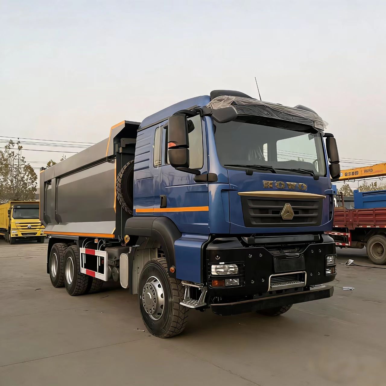 Foreign Trade Sinotruk 371-Horsepower Front-Four-Rear-Eight Dump Truck, Premium Quality Rear-Eight Self-Unloading Transport Truck