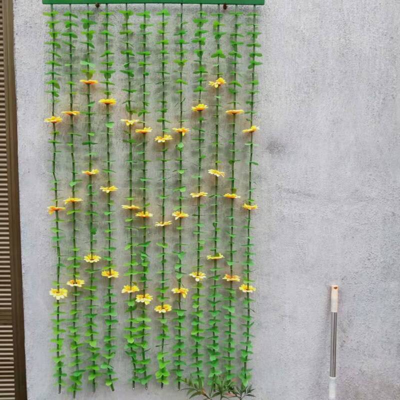 2021 manufacturers hot imitation plants sell sunflower antique partition feng shui door curtain in stock