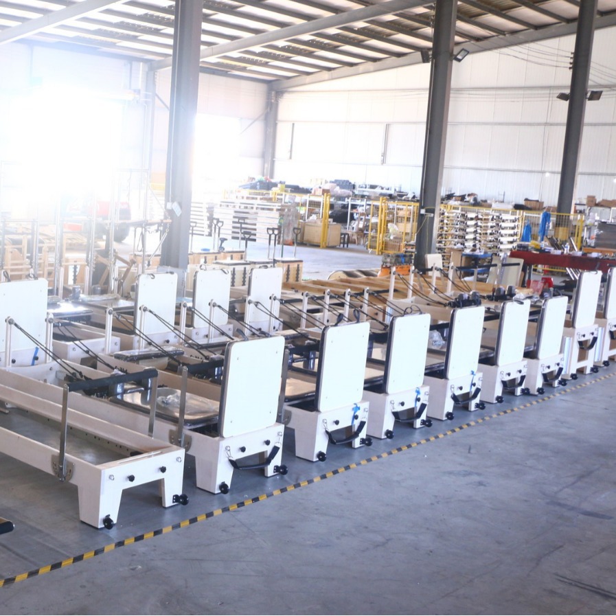 Pilates cama blanca cama de la base de la pista completa de la aleación de aluminio semi-Elevado tres-en-uno de la pista llena cama de la base de la aleación de aluminio