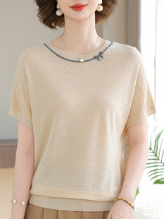 Middle-Aged Women's Fashionable Bow Summer New T-Shirt 2025 Middle-Aged and Elderly Mothers' Elegant Loose Short-Sleeved Tops