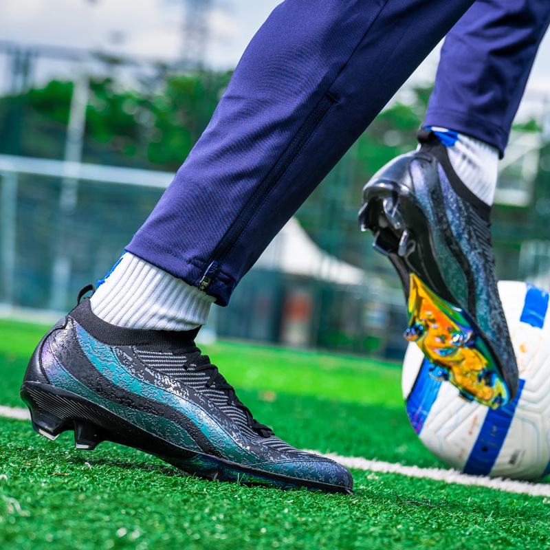 Professional Soccer Shoes With Studs And Electroplated Soles Unisex_voghion.com