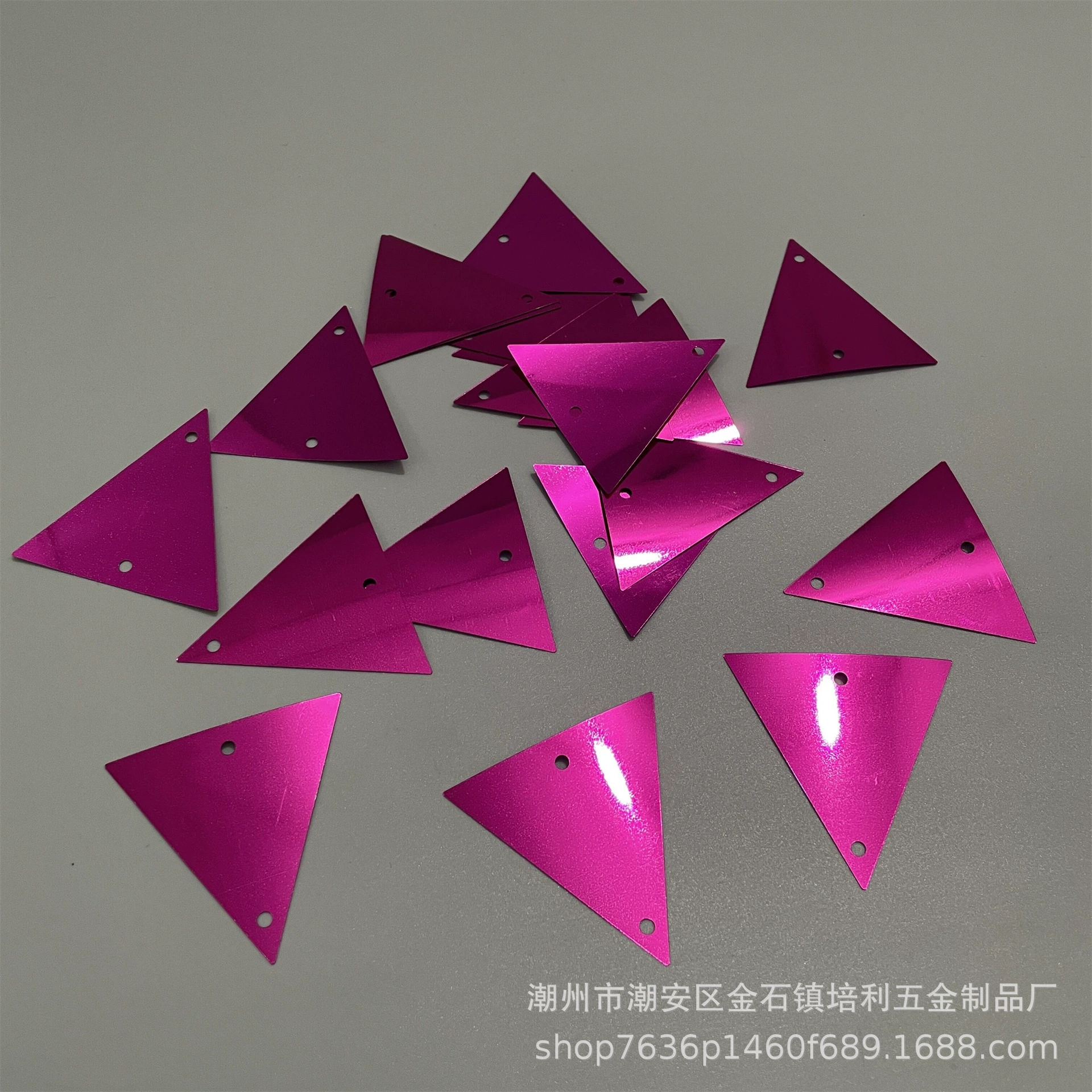 Golden silver red blue green black triangle PVC, nail sequins, mirror effect, champagne color, 5cm
