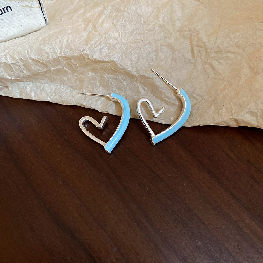 Pendientes de flores de color dopamina Pendientes dulces y frescos de primavera y verano Pendientes pequeños y elegantes de alta gama para mujer