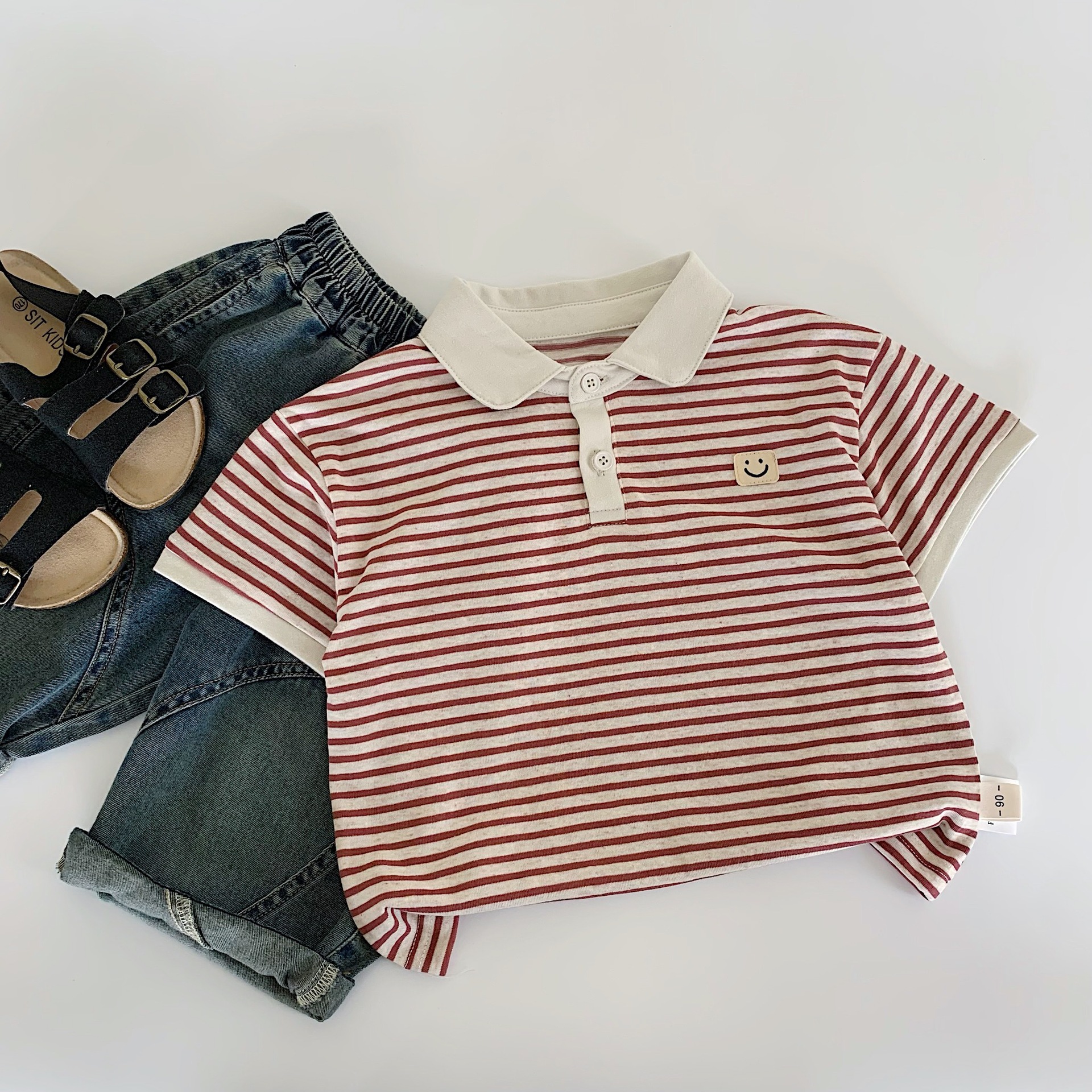 Camiseta de manga corta de verano para niños 2025 nuevo estilo coreano polo a rayas para niños