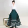 【Dream Butterfly】White top + dark green horse-faced skirt