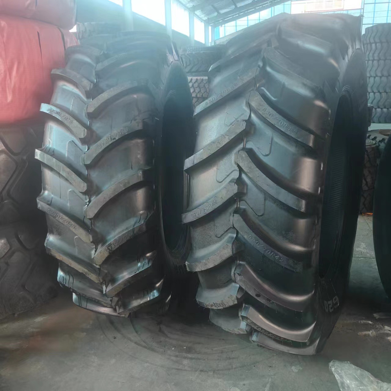 620/70R42农用子午线轮胎 500/70R24 收割机 拖拉机轮胎