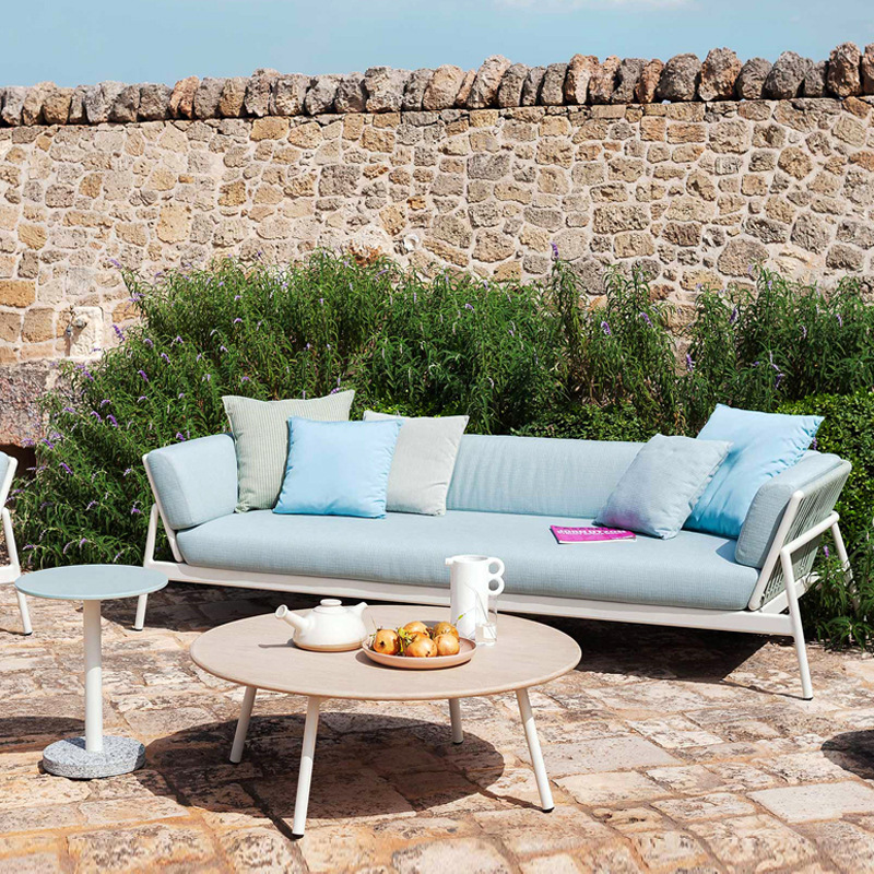 Sofá de tela de caña al aire libre patio sala de estar balcón patio muebles de caña creativo sofá mesa de té combinación de tejido de cuerda
