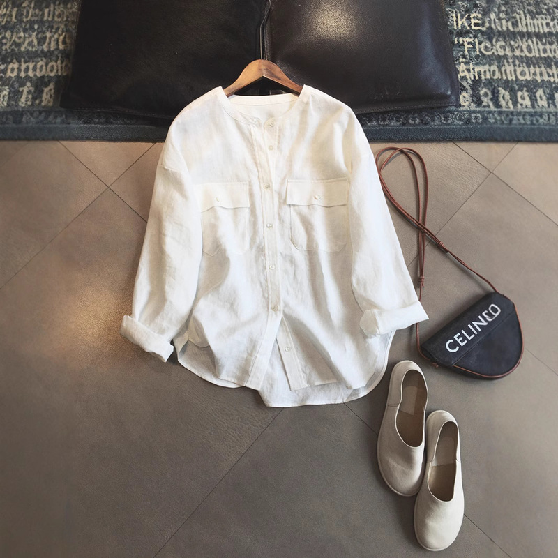 2025 Spring Simple Heart-to-Heart Linen Spinning Round Neck Laptop Pocket Profile Shirt for Women