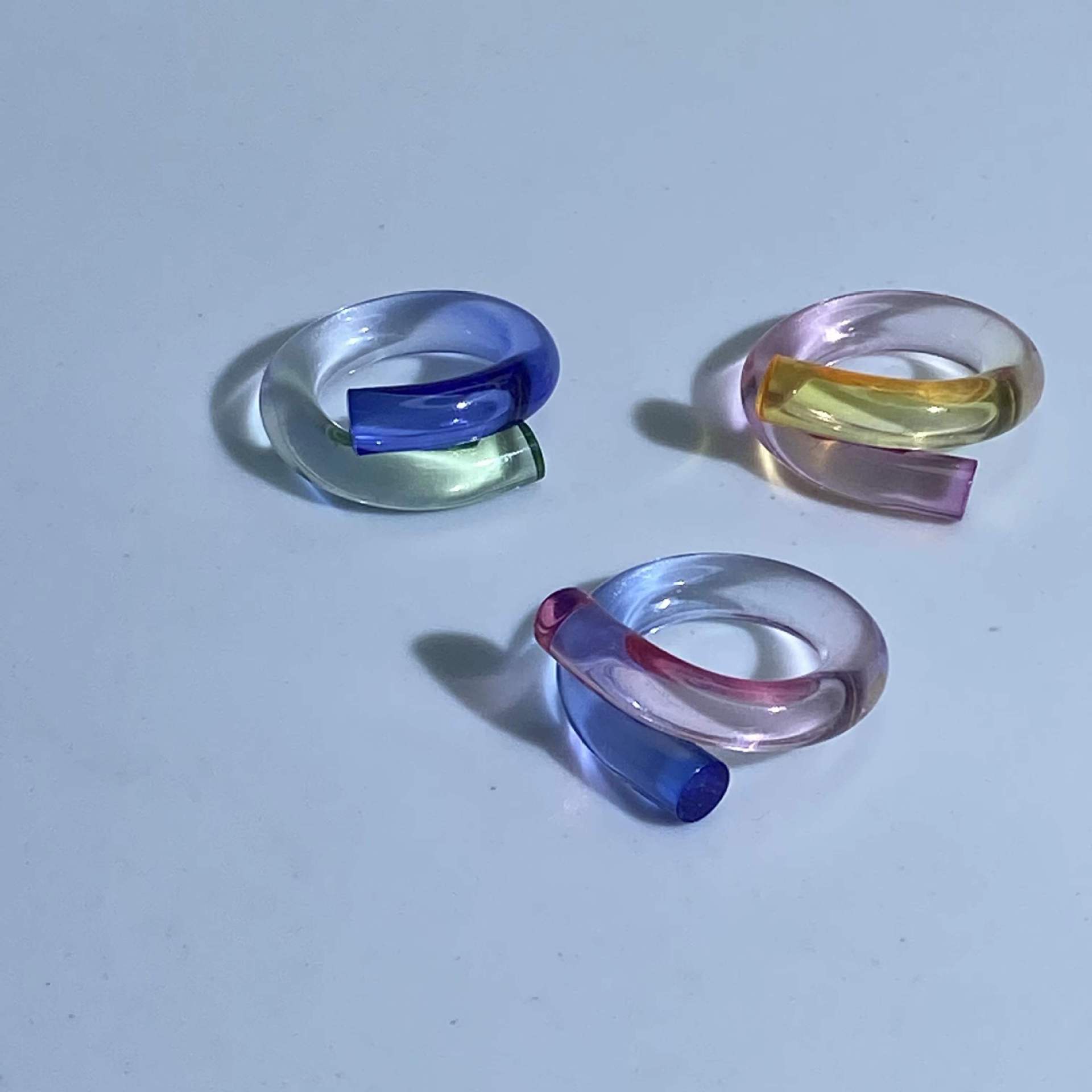8g Weight Rings Classification Simple Style Irregular Arylic Resin Women'S Rings