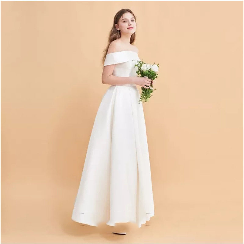 European and American Style Light Wedding Dress 2026 New Summer Satin Wedding Dress for Travel Photography, Lightweight Off-Shoulder Dress, Slimming Evening Dress