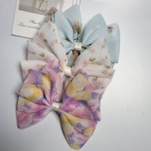 �����¿�ѩ���黨�����Y���ɊAС������Ů���X�װ����l�A�ٴ��^�