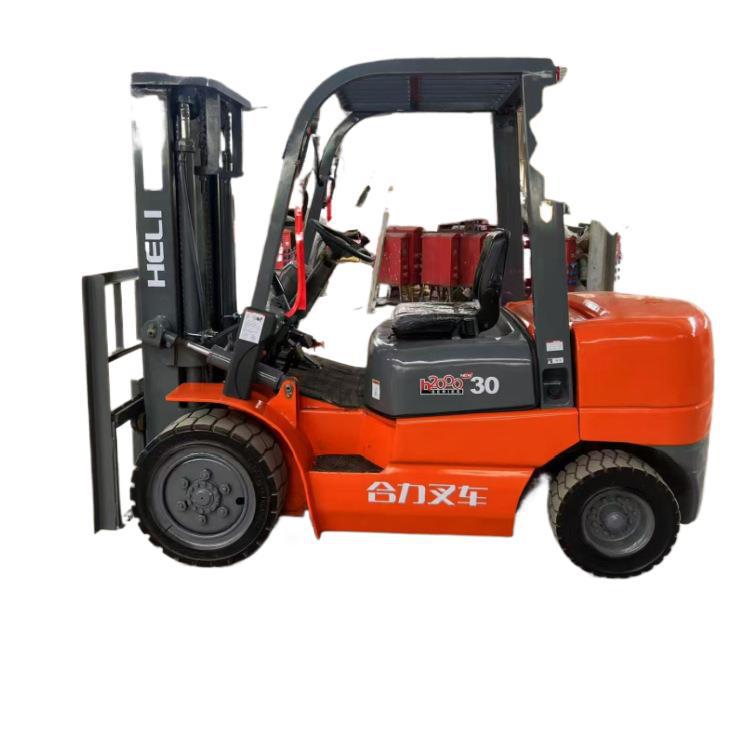 Cooperación con el comercio exterior K30 3 toneladas diesel usado carretilla elevadora 90% nuevo buen precio barato