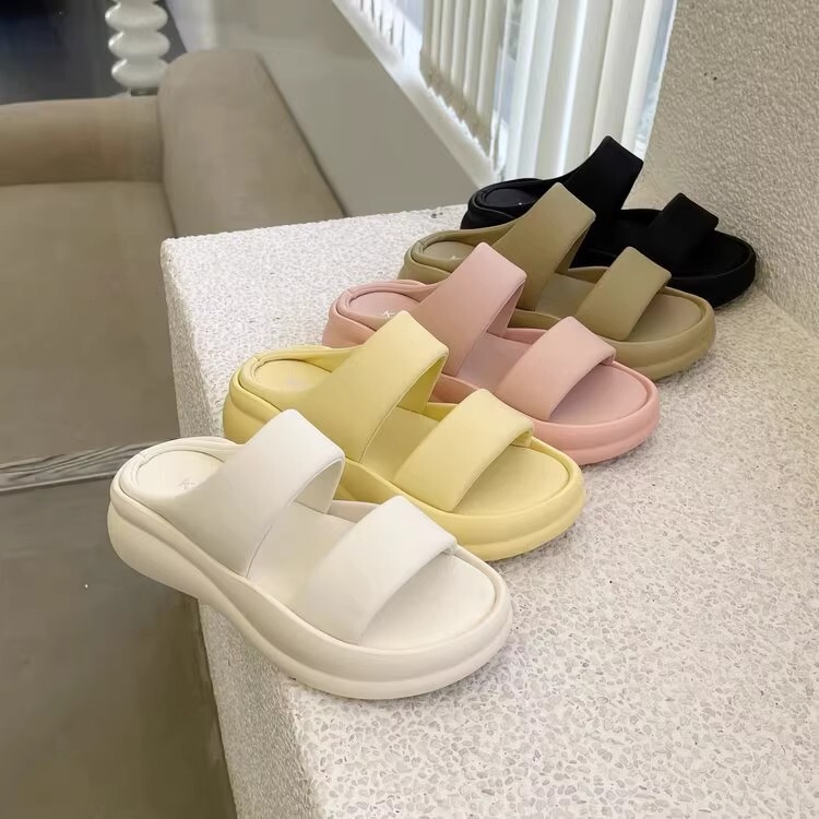 Gu Yun, Star Same Style Thick-soled Women's Shoes Cotton Candy Slippers 2025 New Sandals Can Wear Sandals