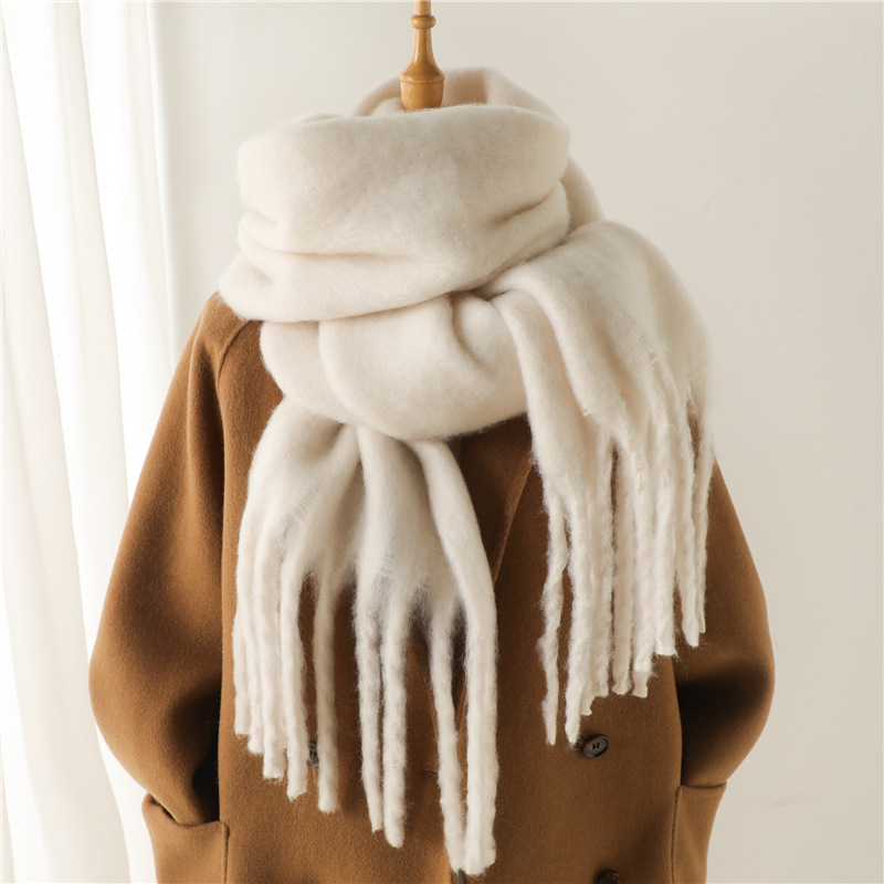 Mohair Scarf Pure Color All-matching Winter Warm Lengthened Fringe Bib Scarf Men's And Women's European And American Export Thick Scarf display picture 2