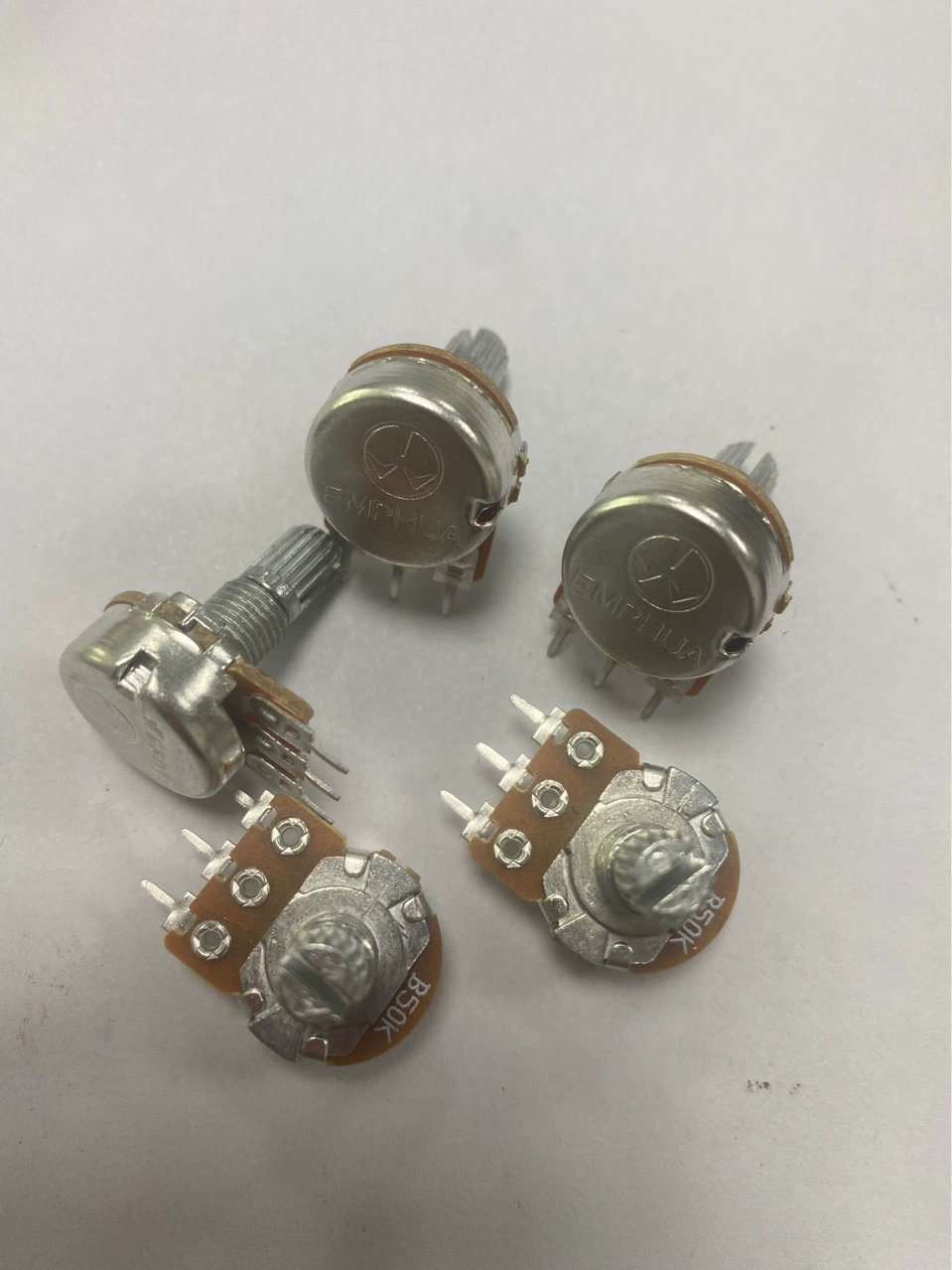 Аудиоусилитель прямых продаж с фабрики для мелкой бытовой техники с одиночным потенциометром регулировки скорости