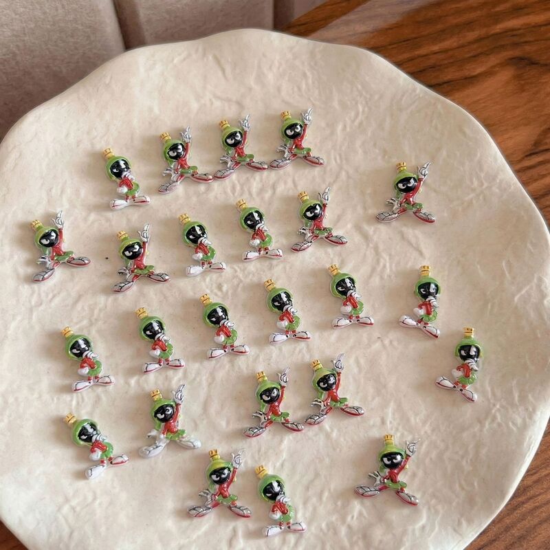 Cartoon Nail Art Accessories, Funny and Cute Alien Series, Three-Dimensional Resin Wearable Nails, DIY Accessories, Factory Wholesale