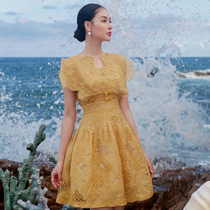 Elegant dress